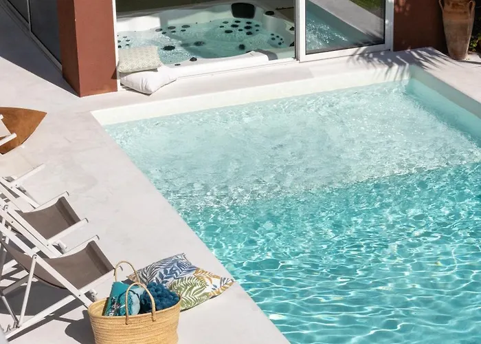 Casa Dos Pinheiros 109 - Private With Pool & Heated