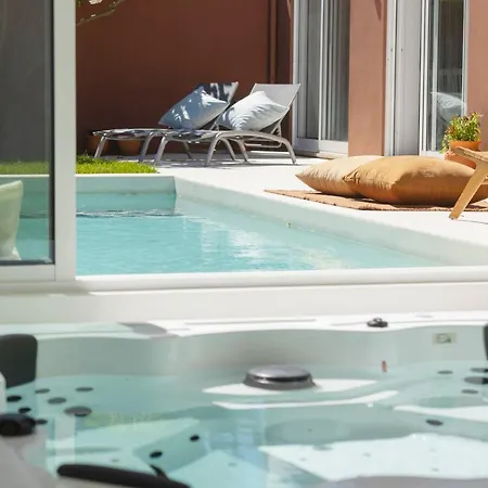 Casa Dos Pinheiros 109 - Private With Pool & Heated 포르투